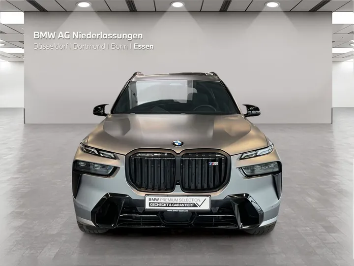 BMW X7 M60