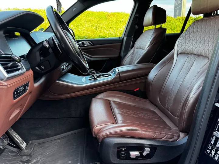 BMW X5 M50