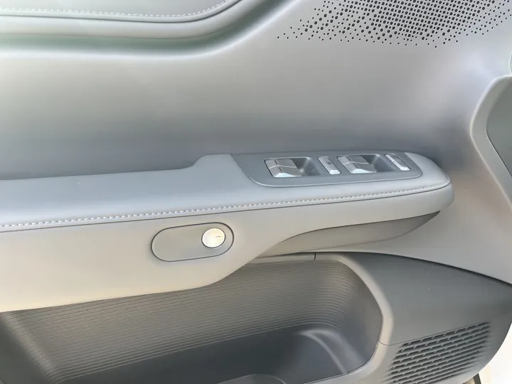 XPENG G6