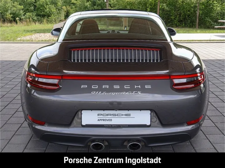 Porsche 991