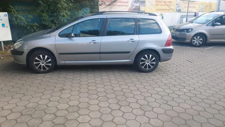 Peugeot 307