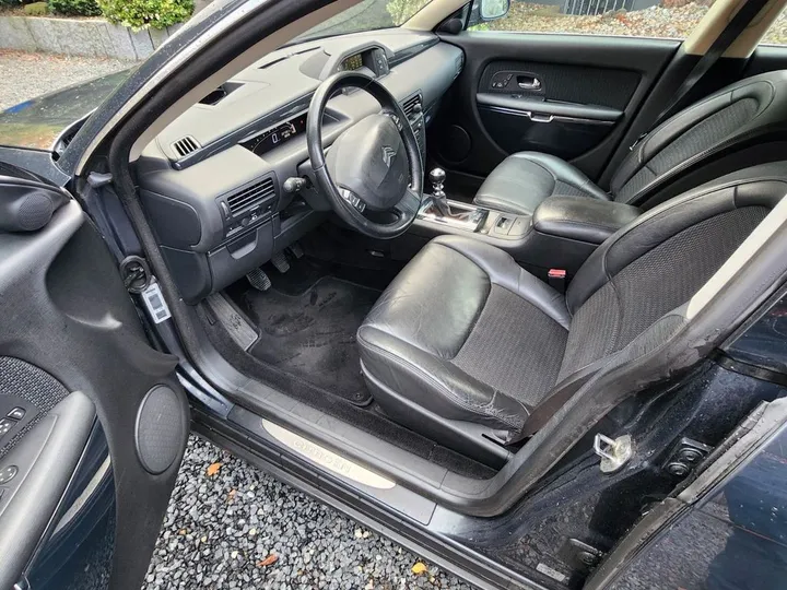 Citroën C6