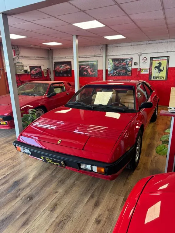 Ferrari Mondial