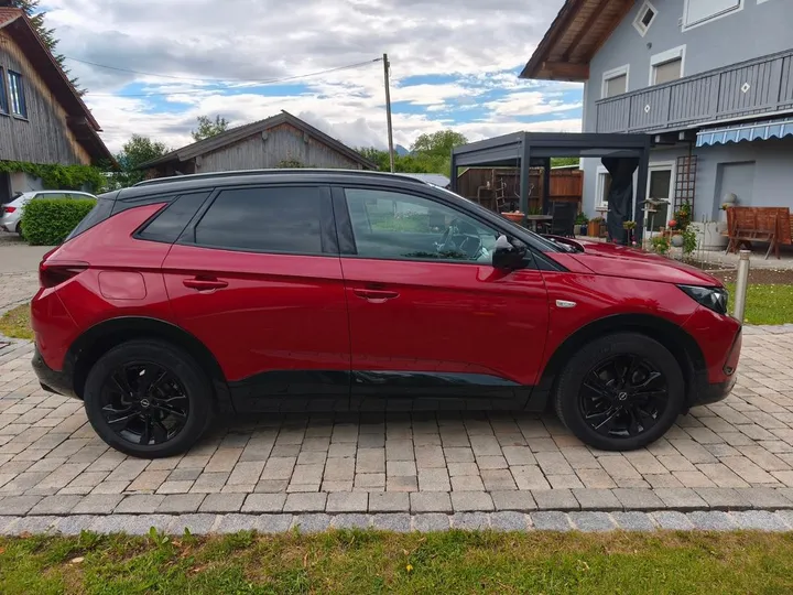 Opel Grandland (X)