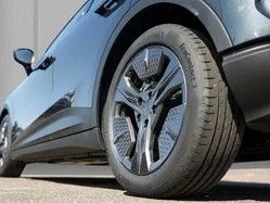 Cupra Raval