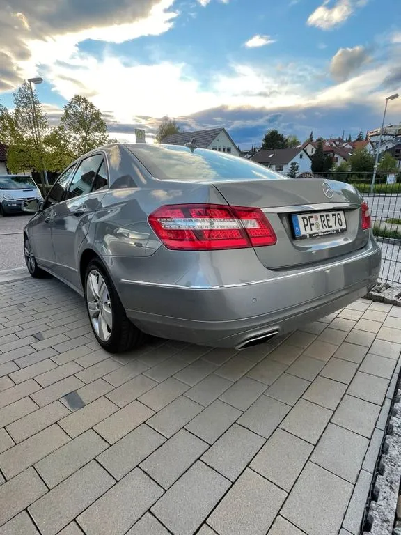 Mercedes-Benz E 500