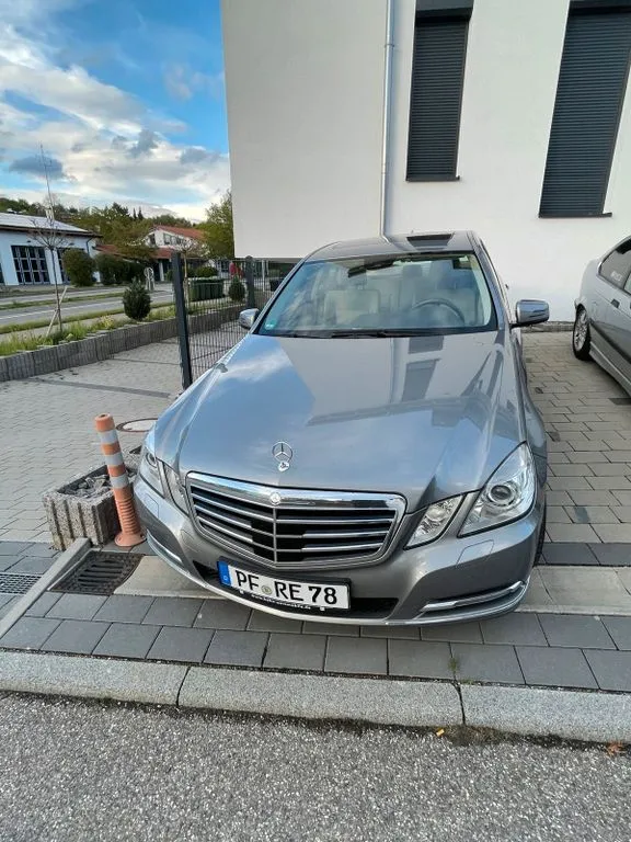 Mercedes-Benz E 500