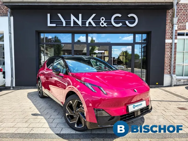 Lynk&Co 02