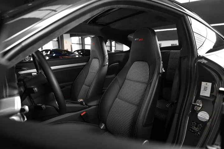 Porsche 991