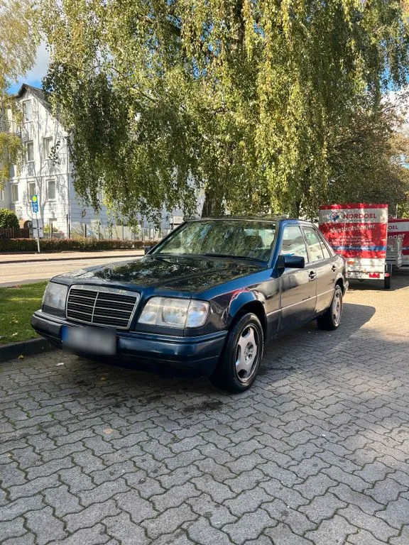 Mercedes-Benz E 250
