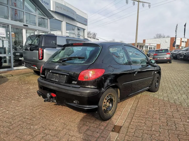 Peugeot 206