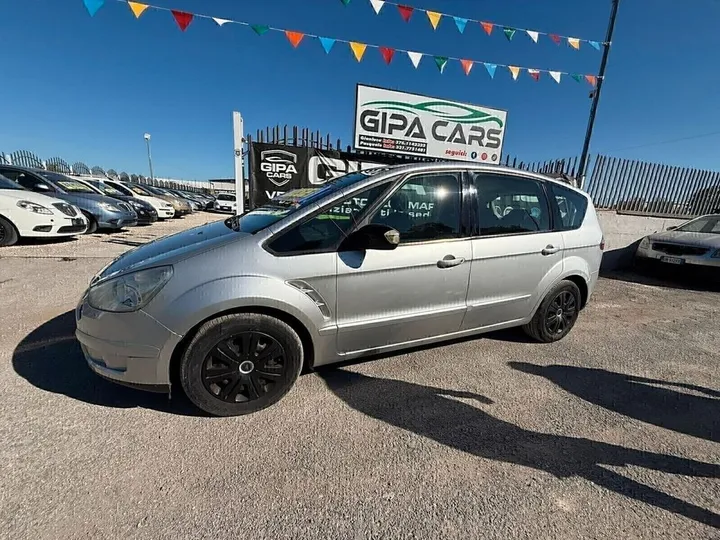 Ford S-Max