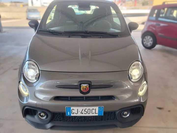 Abarth 595 Competizione
