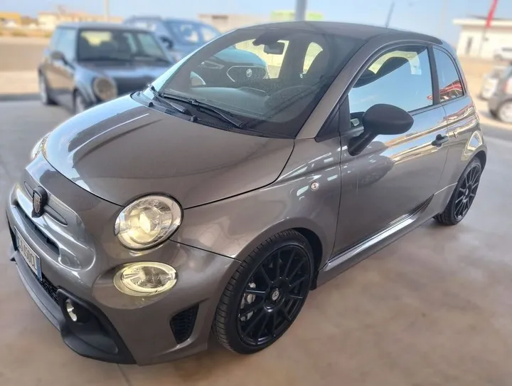 Abarth 595 Competizione