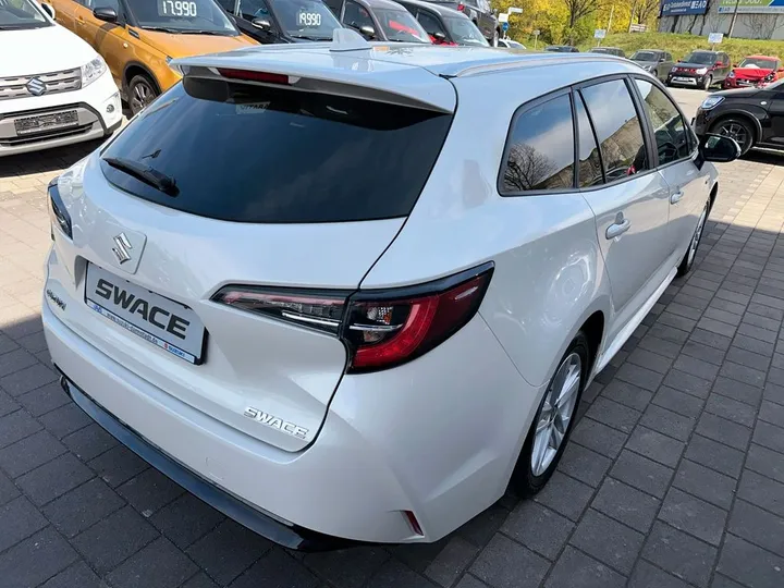 Suzuki Swace