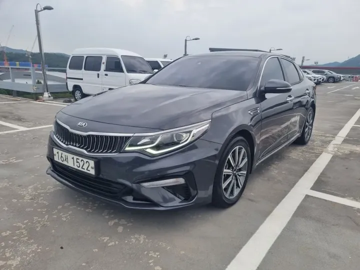 Kia K5