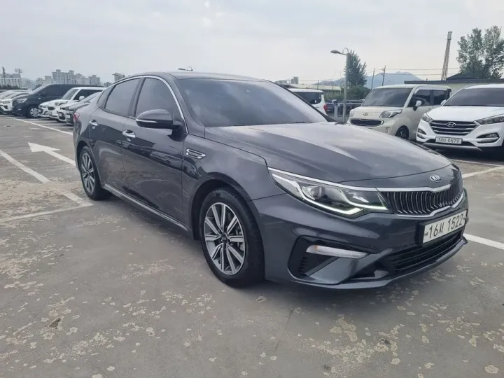 Kia K5