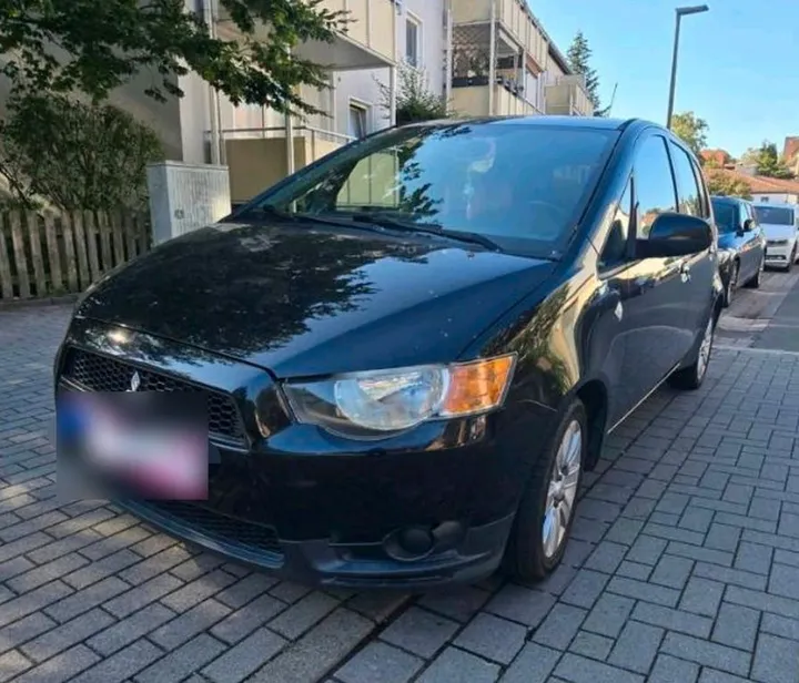 Mitsubishi Colt