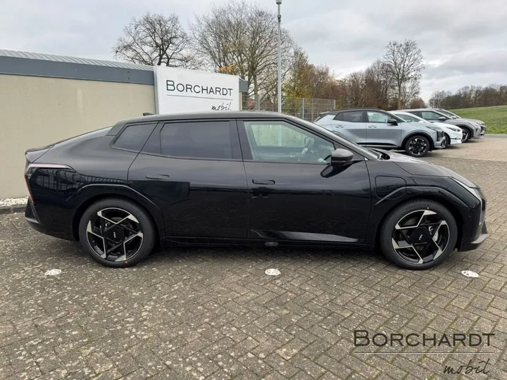 Kia EV4