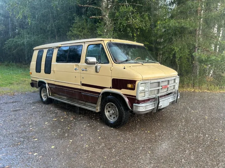 Chevrolet Chevy Van