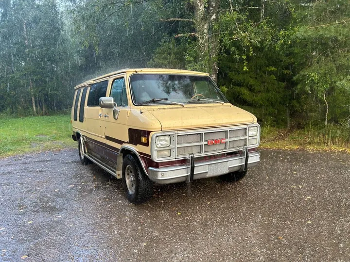 Chevrolet Chevy Van