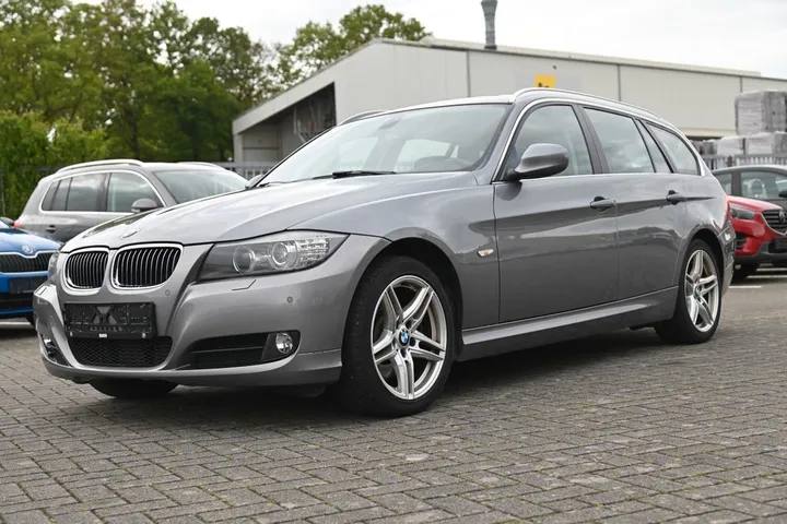 BMW 325