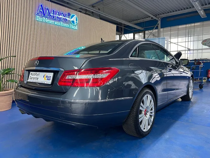 Mercedes-Benz E 250