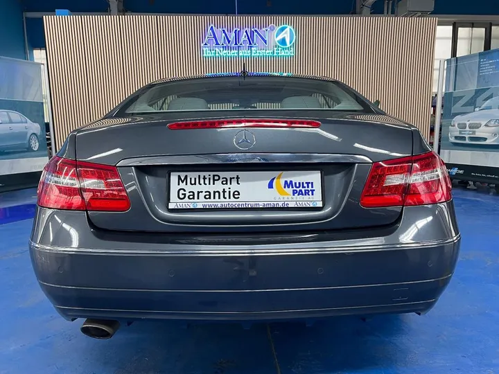 Mercedes-Benz E 250