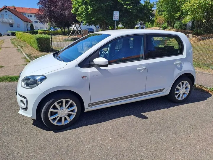 Volkswagen up!
