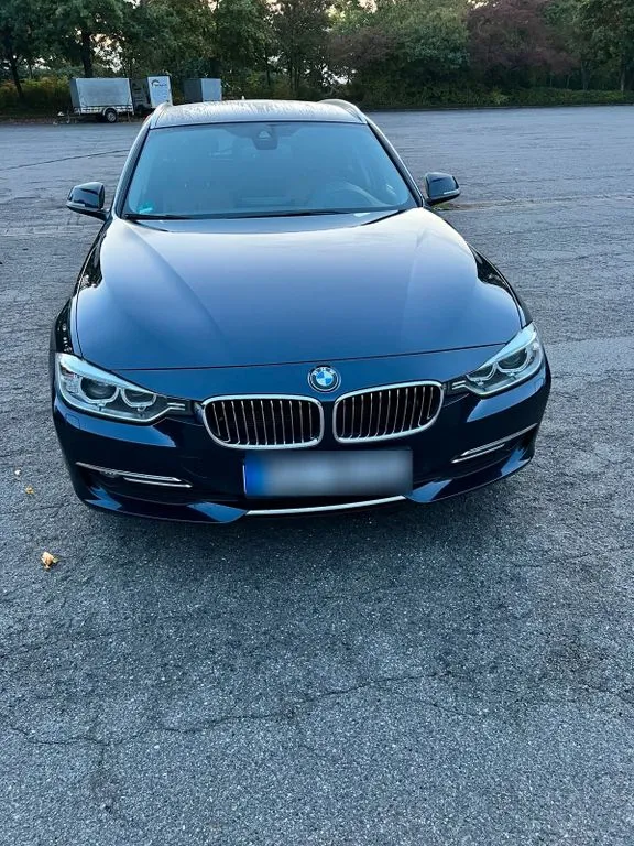 BMW 320