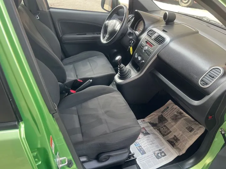 Opel Agila