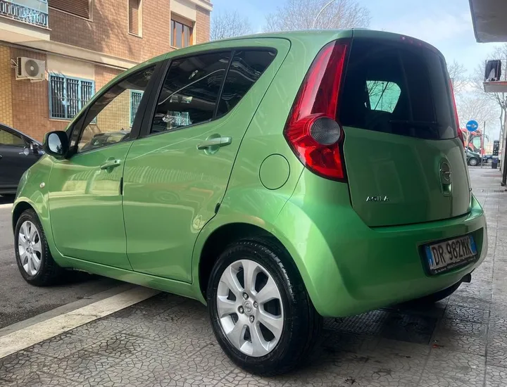 Opel Agila