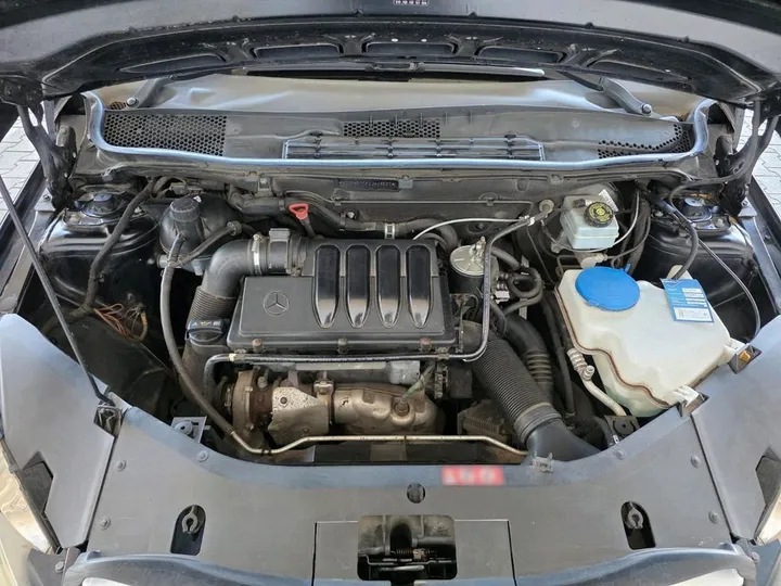 Mercedes-Benz B 170