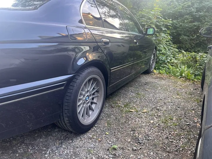 BMW 520