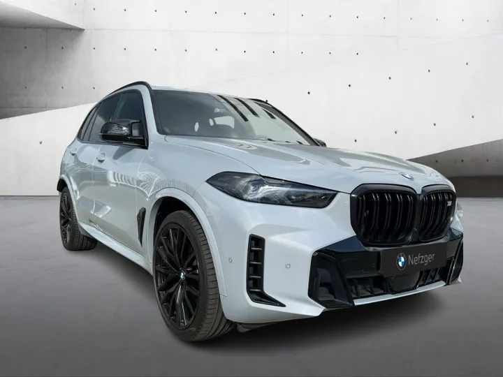 BMW X5 M60