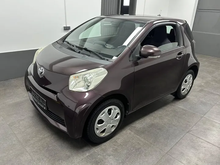 Toyota IQ