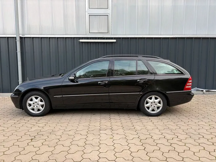 Mercedes-Benz C 200