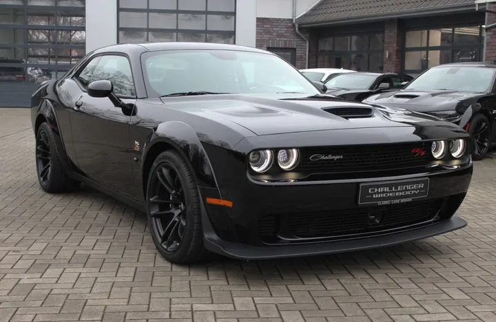 Dodge Challenger