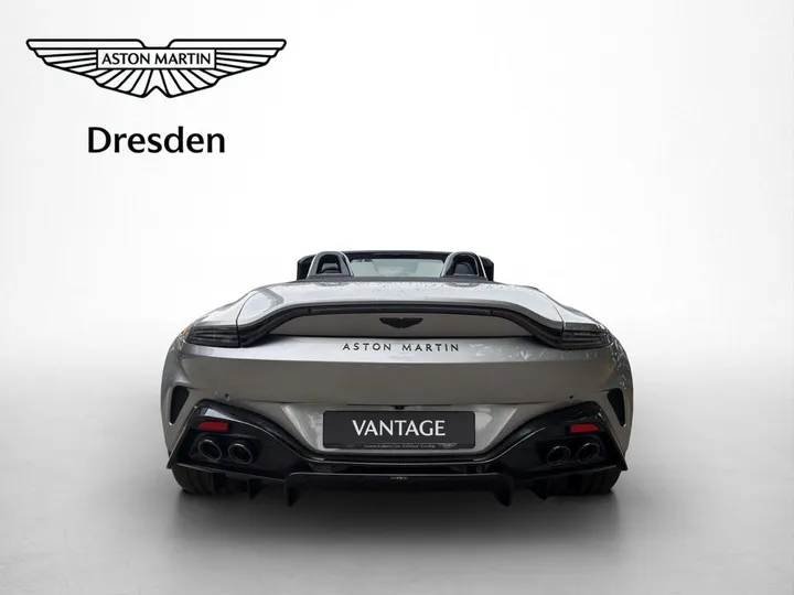 Aston Martin V8 Vantage