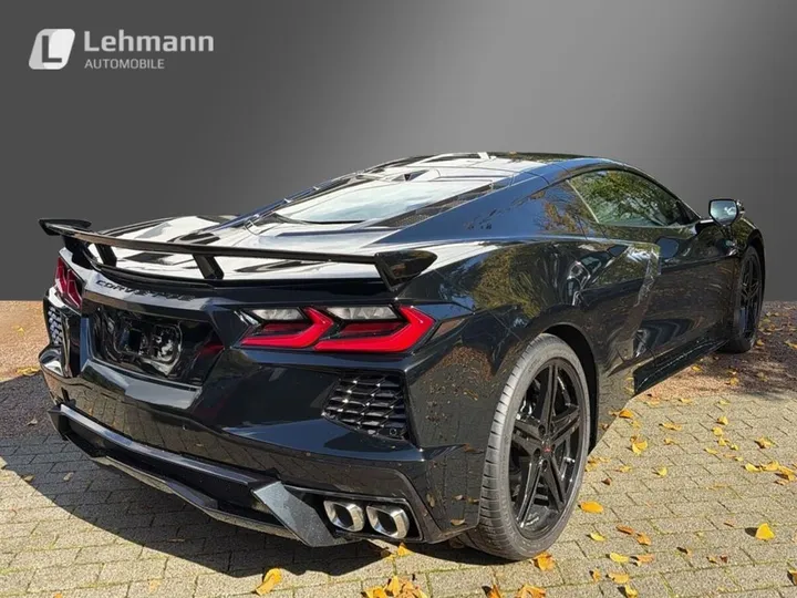 Corvette C8