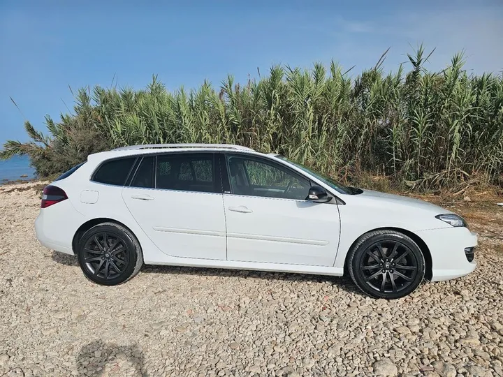 Renault Laguna