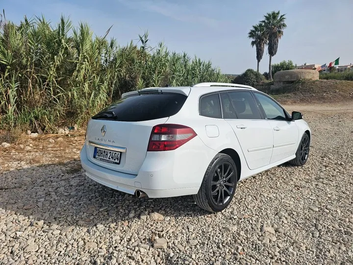 Renault Laguna