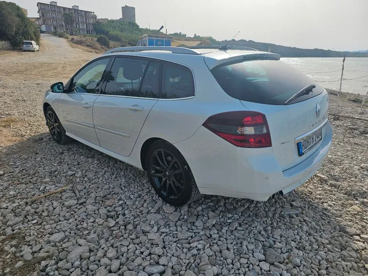 Renault Laguna