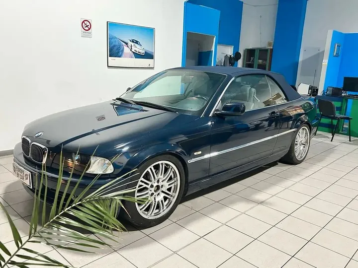 BMW 325