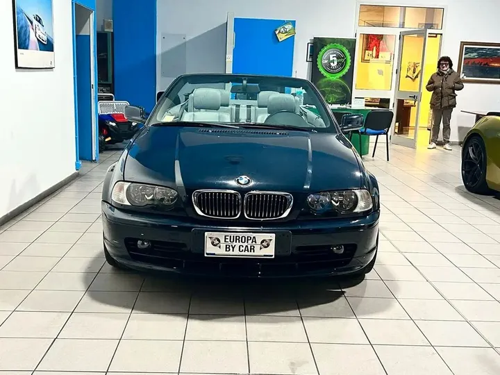 BMW 325