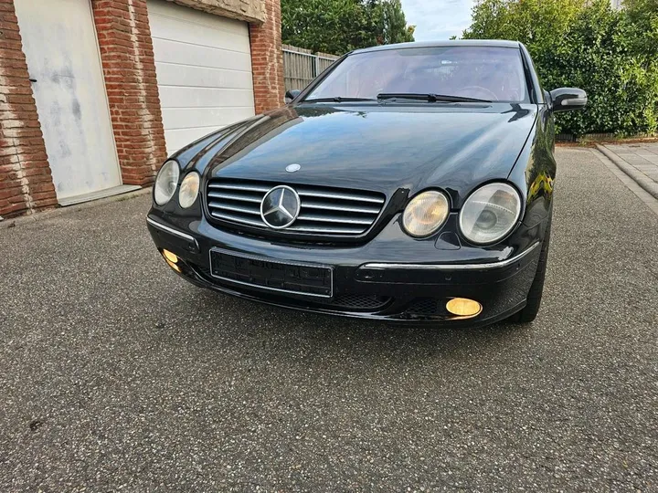 Mercedes-Benz CL 600