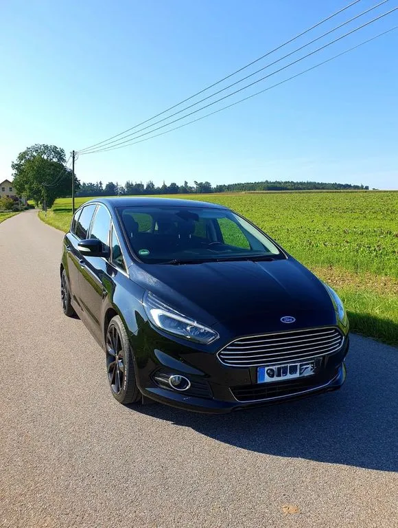 Ford S-Max