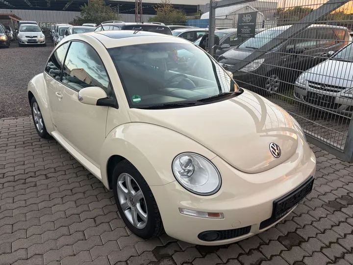 Volkswagen New Beetle
