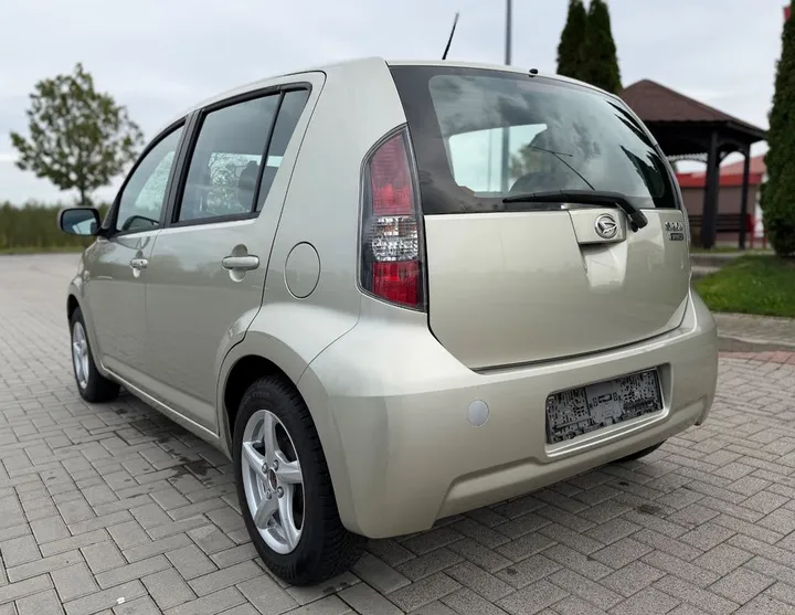 Daihatsu Sirion
