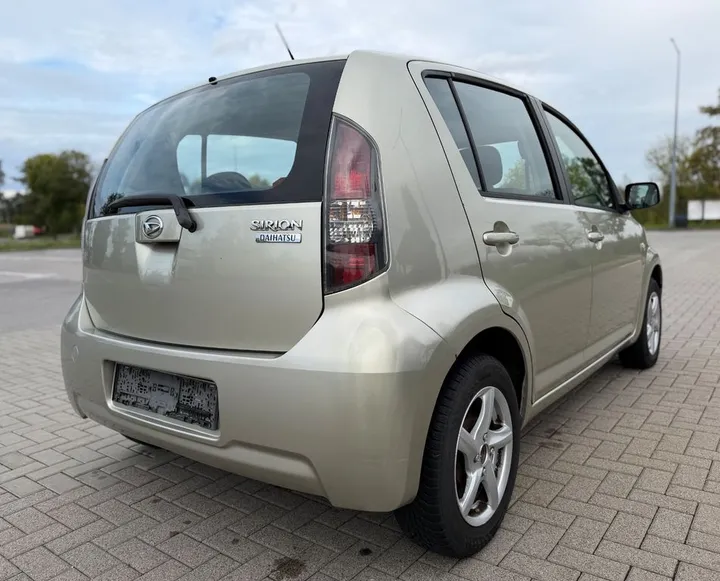 Daihatsu Sirion